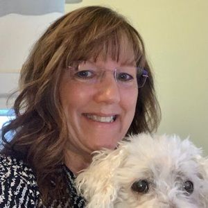 Meet your Posher, Cathryn